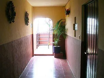 Hotel Colonial San Carlos Cancún 2*,