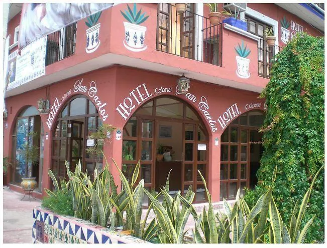 Hotel Colonial San Carlos Cancún 2*,  México